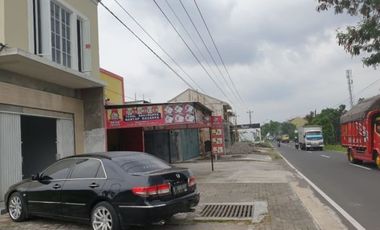 Ruko 2 Lantai Mangku Jalan di Klaten Selatan