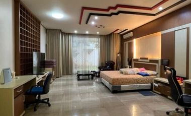 DIJUAL RUMAH MEWAH LUAS di Jl NIAGA DUTA RAYA, PONDOK INDAH