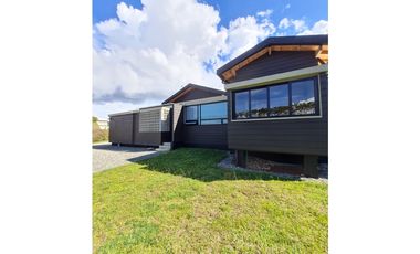 Casa Moderna en venta en Guatape el Peñol