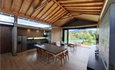 Casa Moderna en venta en Guatape el Peñol