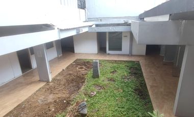 Disewakan properti komersial di pusat kota surabaya @ Jl. Raya Darmo