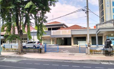 Disewakan properti komersial di pusat kota surabaya @ Jl. Raya Darmo