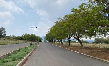 Terreno en Venta 2,336m2, Santa Sofía Country Club