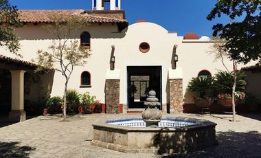 Terreno en Venta 2,336m2, Santa Sofía Country Club