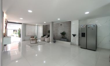 casa en venta en las lomas. Cod V31076