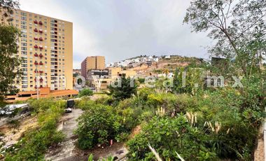 Terreno en Zona Esmeralda