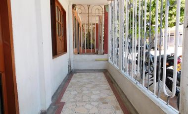 casa en venta en los almendros. Cod V86385