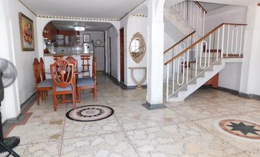 casa en venta en los almendros. Cod V86385