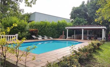 Finca en San Jerónimo en venta.