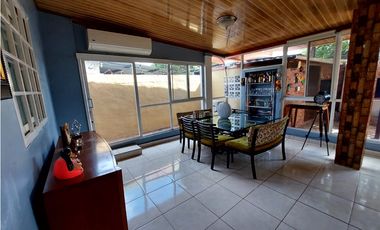 CASA CON GYM EN CHAME