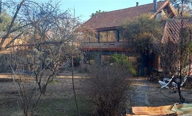 Sitio en Venta en Maria Monvel sector medio