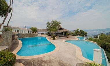 Venta Renta Suites antes hotel Casa -blanca cerca de la Quebrada