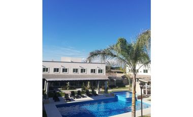 Casa 3 recácamaras, con  alberca en condominio, Xochitepec, Mor.