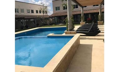 Casa 3 recácamaras, con  alberca en condominio, Xochitepec, Mor.