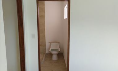 Casa 3 recácamaras, con  alberca en condominio, Xochitepec, Mor.