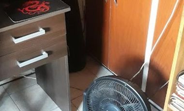 Triplex con cochera en venta