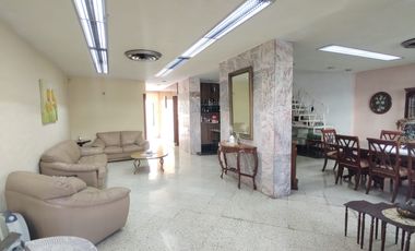 Casa en venta para uso de oficinas, escuela, corporativo, Col. Centro, Veracruz