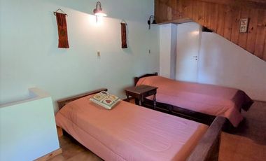Chalet Sobre 2 Lotes, C/piscina en Sta. Clara del Mar Vende o Permuta