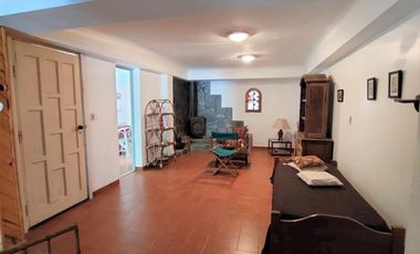 Chalet Sobre 2 Lotes, C/piscina en Sta. Clara del Mar Vende o Permuta