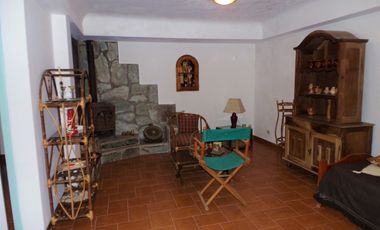 Chalet Sobre 2 Lotes, C/piscina en Sta. Clara del Mar Vende o Permuta