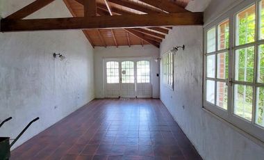 Chalet Sobre 2 Lotes, C/piscina en Sta. Clara del Mar Vende o Permuta