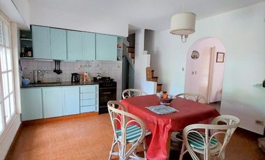 Chalet Sobre 2 Lotes, C/piscina en Sta. Clara del Mar Vende o Permuta
