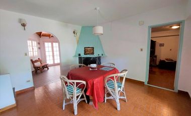 Chalet Sobre 2 Lotes, C/piscina en Sta. Clara del Mar Vende o Permuta