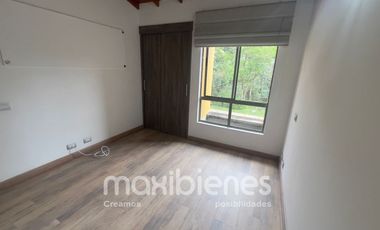 casa en arriendo en  suramérica. Cod A65765