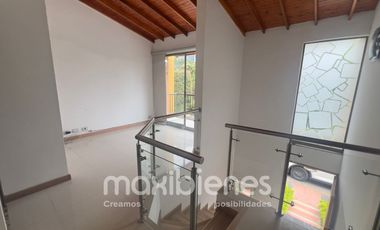 casa en arriendo en  suramérica. Cod A65765