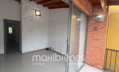 casa en arriendo en  suramérica. Cod A65765