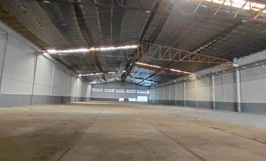 bodega en arriendo en via 40. Cod A1029