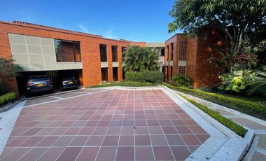 casa en arriendo en ciudad jardín. Cod A9190387