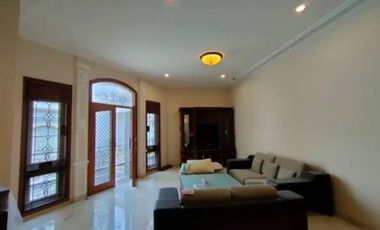 Rumah disewakan di Jawa Timur, Surabaya