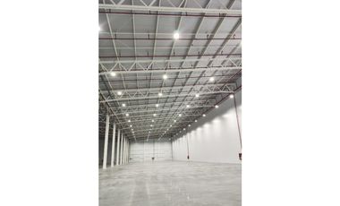 VIA A DAULE -EN PARQUE LOGSTICO BODEGA EN ALQUILER 8092 M2