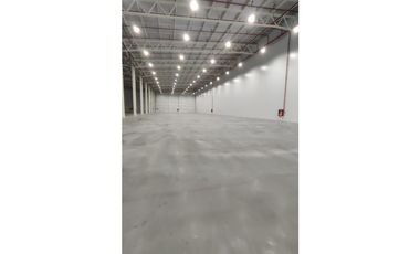 VIA A DAULE -EN PARQUE LOGSTICO BODEGA EN ALQUILER 8092 M2