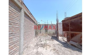 ¡💥 OPORTUNIDAD ÚNICA EN SULLANA! 💥

Si estás buscando un lugar estratégico para tu negocio, ¡esta es tu oportunidad! Te presentamos un local comerci