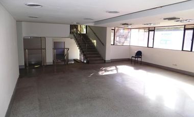casa-local en arriendo en alto prado. Cod A83104