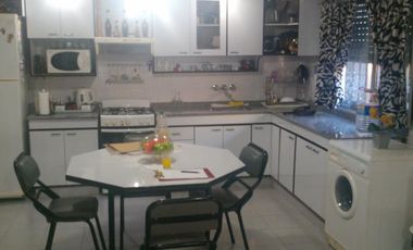 Departamento interno en muy buen estado - 3 amb - Lanus Oeste