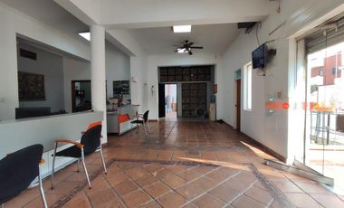 local en venta en la playa. Cod V28218