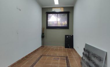 local en venta en la playa. Cod V28218