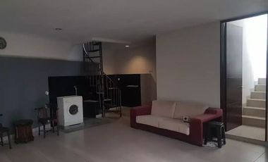 DISEWAKAN RUMAH MINIMALIS SIAP HUNI @ SETRADUTA RESIDENCE