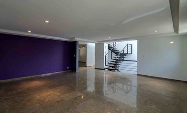 EN VENTA HERMOSA RESIDENCIA  EN BOSQUE ESMERALDA
