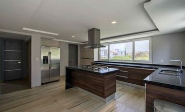 EN VENTA HERMOSA RESIDENCIA  EN BOSQUE ESMERALDA