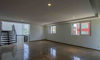 EN VENTA HERMOSA RESIDENCIA  EN BOSQUE ESMERALDA