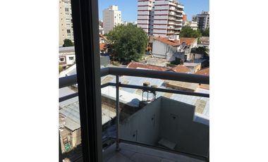 Semipiso 3 ambientes con cochera