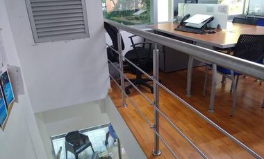 oficina en venta en el poblado. Cod V7866