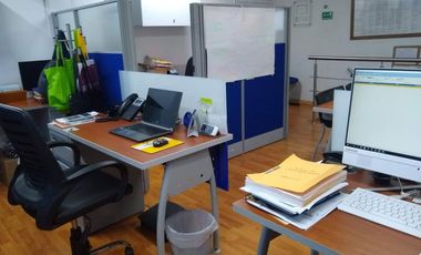 oficina en venta en el poblado. Cod V7866