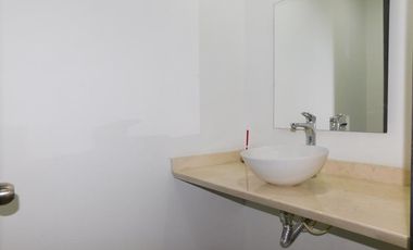 apartamento en arriendo/venta en altos de riomar. Cod V87599