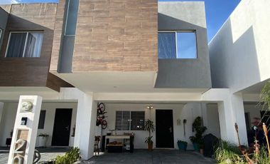 Casa en venta al Sur de Aguascalientes