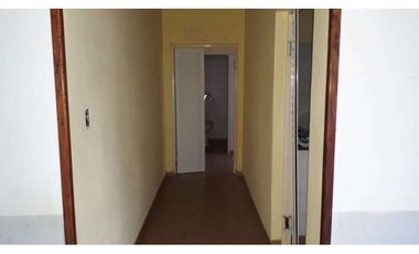 VENDO LOCAL COMERCIAL POR AV URUGUAY (POSADAS-MISIONES)